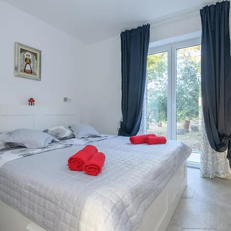 Villa Holiday Korda