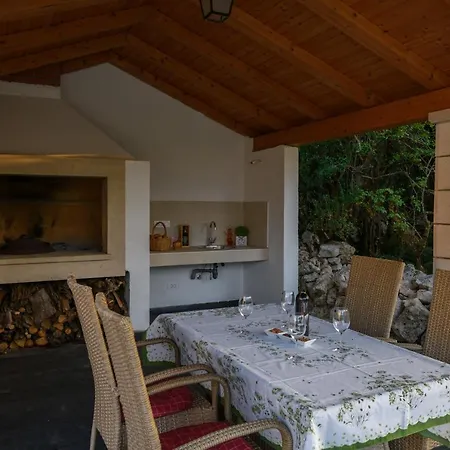 Villa Holiday Korda